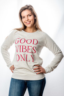 Sweater Women 'Good Vibes Only'